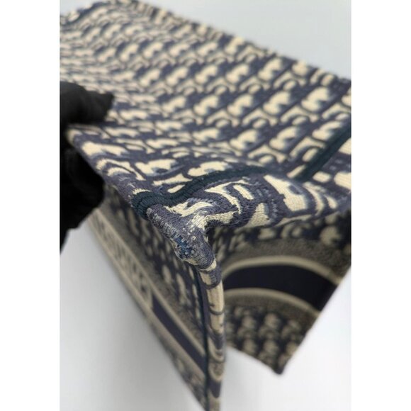 Pre-owned Christian Dior Oblique Embroidery Medium Book Tote Blue - Picture 11 of 12